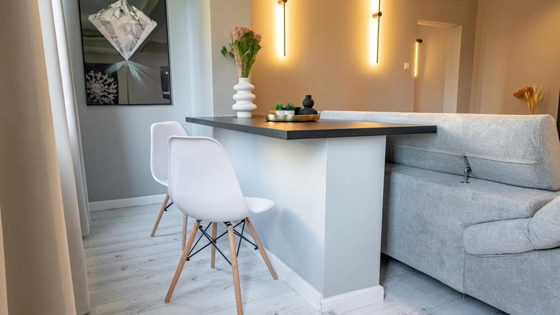 Stylish Comfort - 2Br Apartment In Vibrant East Bucharest 0*,  Romania