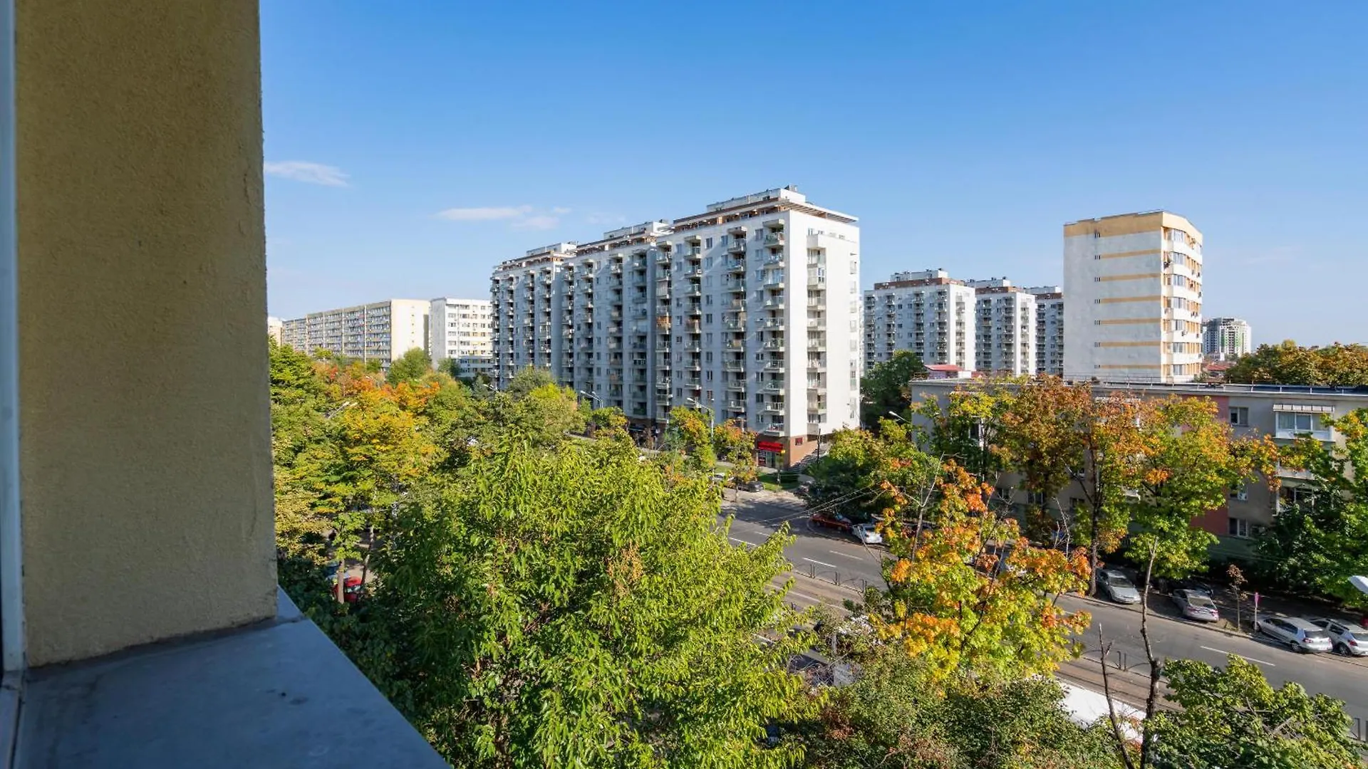 Stylish Comfort - 2Br Apartment In Vibrant East Bucharest