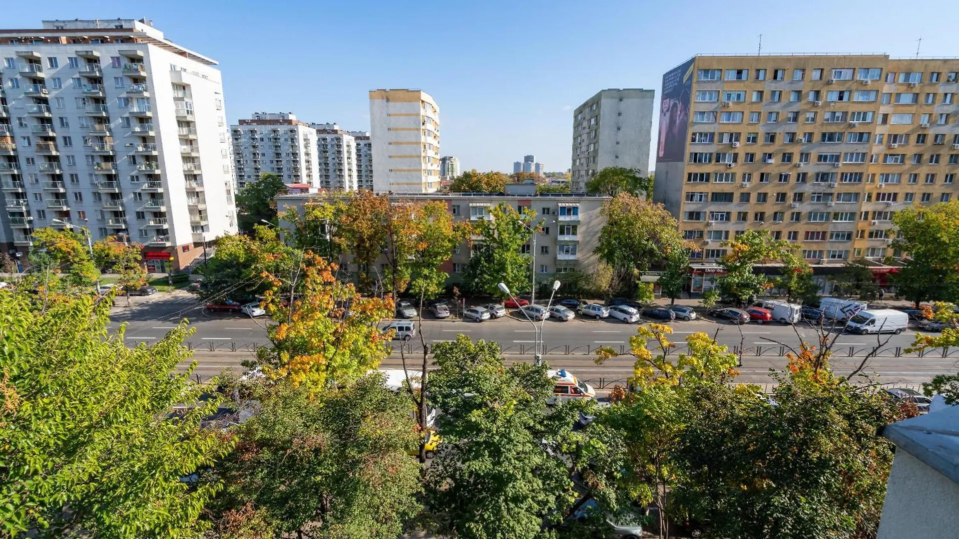 Stylish Comfort - 2Br Apartment In Vibrant East Bucharest 0*,